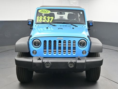 Used 2017 Jeep Wrangler Unlimited Sport w/ Quick Order Package 24S image 2
