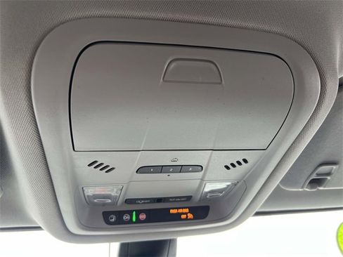 Certified 2023 GMC Acadia AT4 image 34