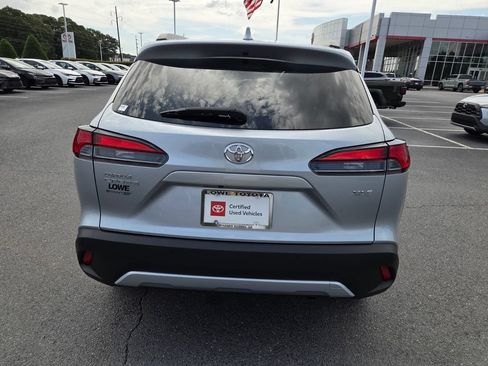 Certified 2023 Toyota Corolla Cross XLE FWD image 10