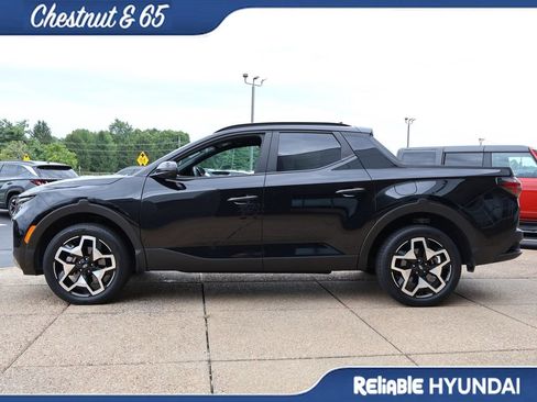 Used 2023 Hyundai Santa Cruz Limited AWD/4WD image 3