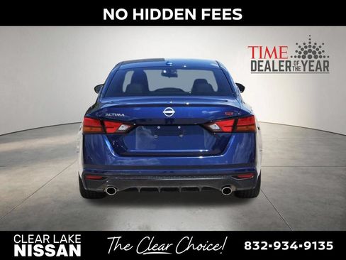 Used 2024 Nissan Altima 2.5 SR FWD image 6