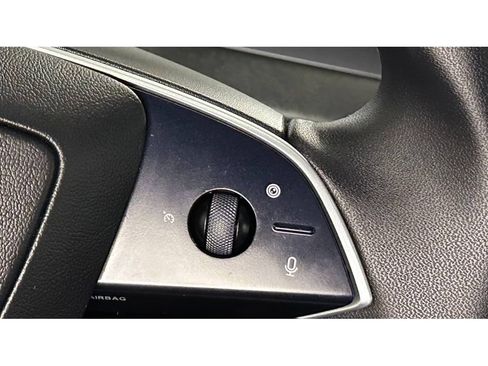 Used 2026 Tesla Model Y Long Range AWD/4WD image 27