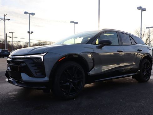 New 2026 Chevrolet Blazer EV SS image 8