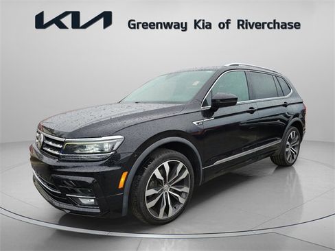 Used 2020 Volkswagen Tiguan SEL Premium R-Line w/ 3rd Row Seat Package image 3
