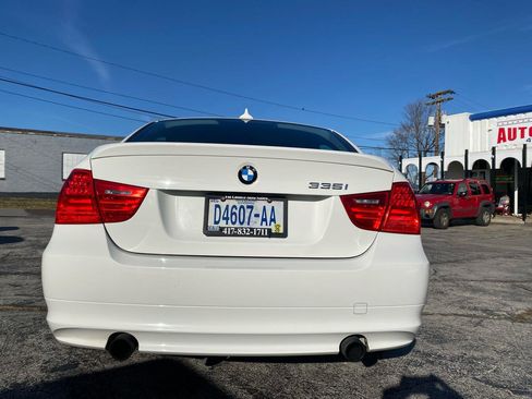 Used 2011 BMW 335i Sedan RWD image 5