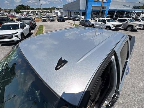 Used 2014 Chevrolet Silverado 2500 LT w/ Custom Sport Truck Package AWD/4WD image 16