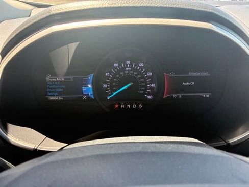 Used 2019 Ford Edge SEL w/ Equipment Group 201A AWD/4WD image 17