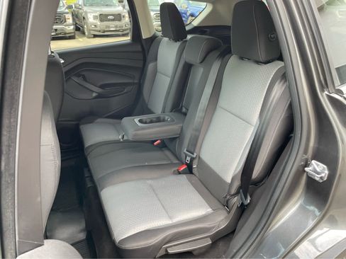 Used 2018 Ford Escape SE w/ Ford Safe & Smart Package image 29