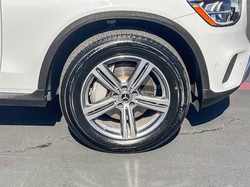 Used 2022 Mercedes-Benz GLC 300 image 9