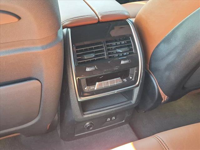 Used 2024 BMW X5 xDrive50e w/ Executive Package AWD/4WD image 17