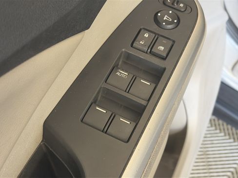 Used 2014 Honda CR-V EX-L image 11