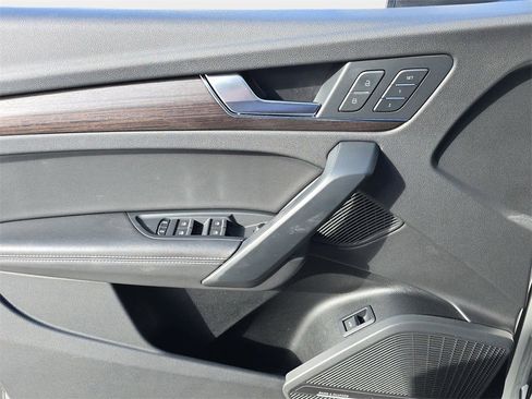 Used 2023 Audi Q5 2.0T Premium Plus w/ Premium Plus Package image 22