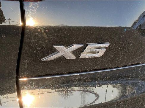 Used 2020 BMW X5 xDrive40i w/ Premium Package image 30