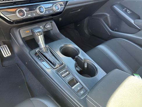 Used 2022 Honda Civic Sport image 36