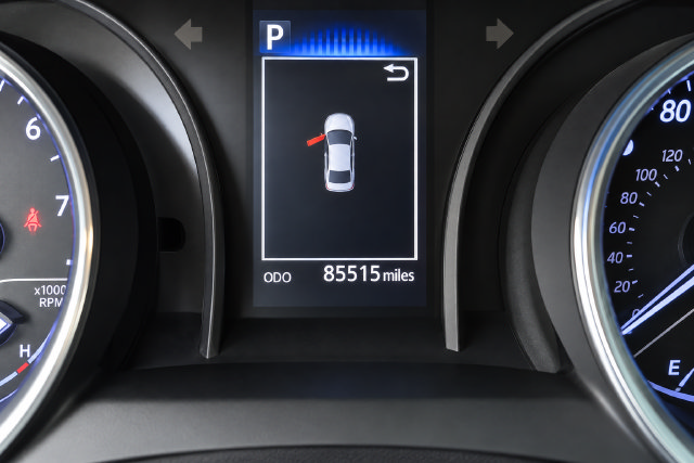 Used 2020 Toyota Camry SE FWD image 10