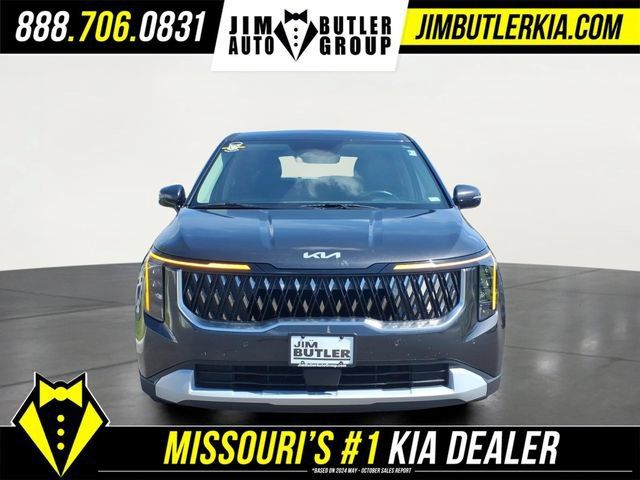 Used 2026 Kia Carnival FWD image 25