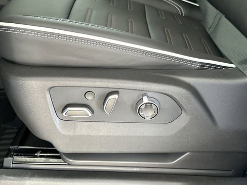 New 2026 GMC Sierra 1500 AT4X AWD/4WD image 15