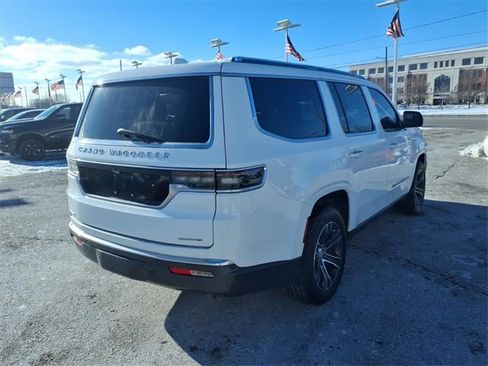 Used 2022 Jeep Grand Wagoneer Series I image 5