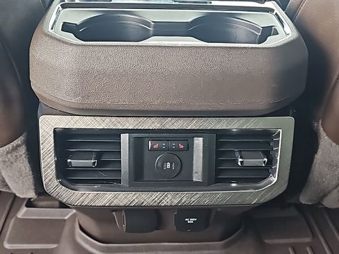 Used 2024 Ford F250 King Ranch w/ FX4 Off-Road Package image 16