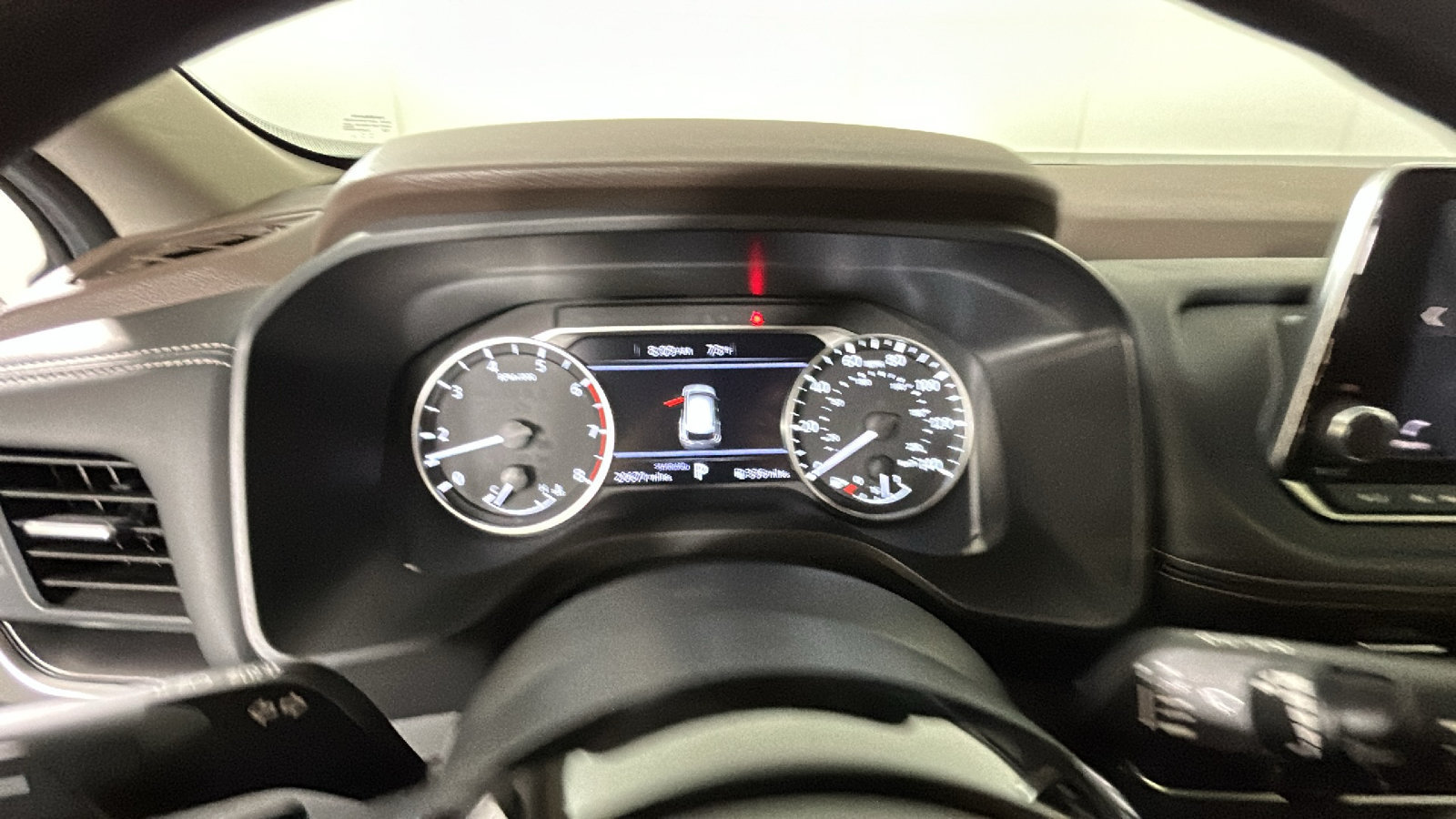 Used 2023 Nissan Rogue SV FWD image 22