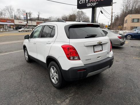 Used 2016 Chevrolet Trax LT AWD/4WD image 6