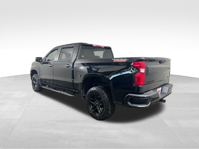 Used 2023 Chevrolet Silverado 1500 Custom Trail Boss w/ LPO, Dark Essentials Package AWD/4WD image 3