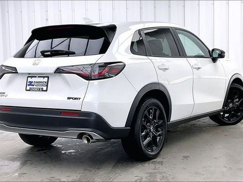 Certified 2024 Honda HR-V Sport image 12