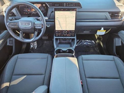 New 2026 GMC Terrain AT4 w/ Technology Package II AWD/4WD image 15
