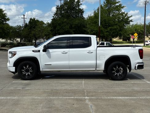 Used 2020 GMC Sierra 1500 Elevation w/ Elevation Value Package AWD/4WD image 14