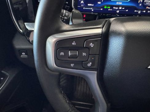 Certified 2025 Chevrolet Silverado 1500 RST AWD/4WD image 17