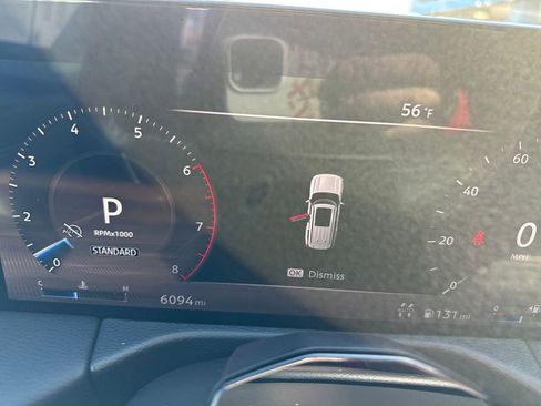 Used 2025 Nissan Armada SL w/ Captain's Chari Seat Package image 27