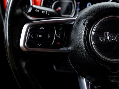 Used 2018 Jeep Wrangler Unlimited Rubicon w/ LED Lighting Group image 21