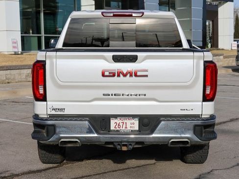 Used 2023 GMC Sierra 1500 SLT w/ SLT Premium Package image 4