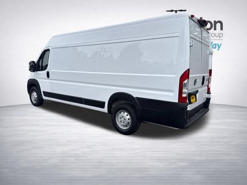 Used 2023 RAM ProMaster 3500 w/ Driver Convenience Group FWD image 5