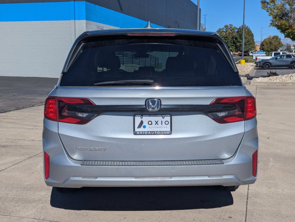 Used 2025 Honda Odyssey EX-L image 5