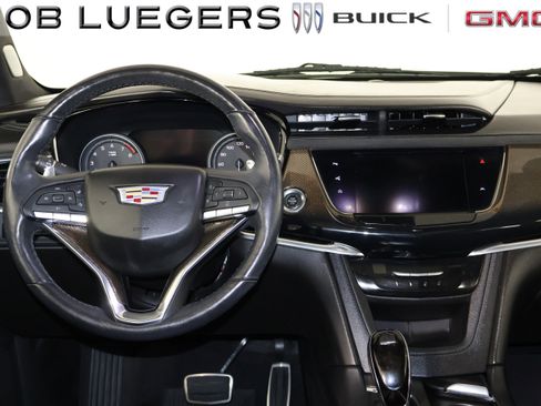 Used 2020 Cadillac XT6 Sport w/ Platinum Package AWD/4WD image 15