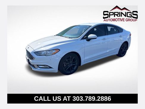 Used 2018 Ford Fusion SE w/ Equipment Group 201A FWD image 1