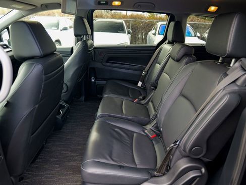 Used 2023 Honda Odyssey Touring image 28