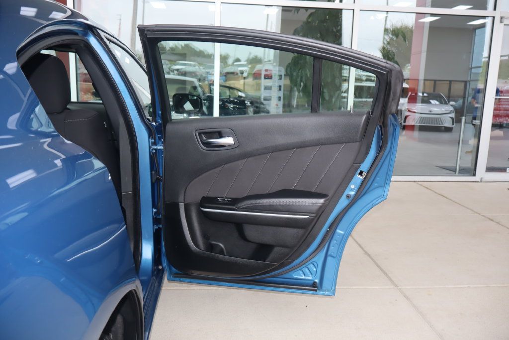 Used 2023 Dodge Charger SXT RWD image 35