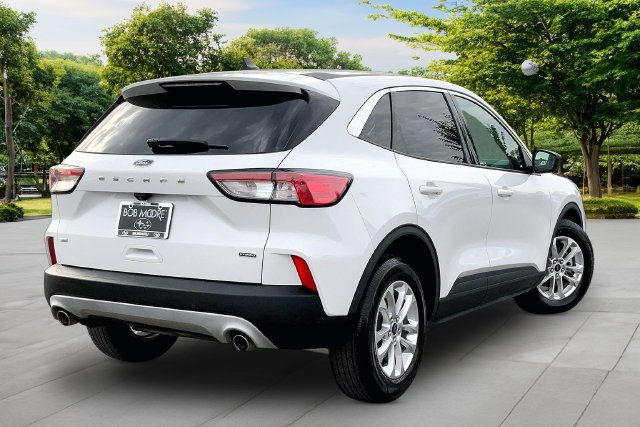 Used 2022 Ford Escape SE FWD image 6
