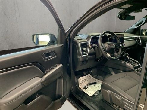 Used 2025 GMC Canyon Elevation AWD/4WD image 23