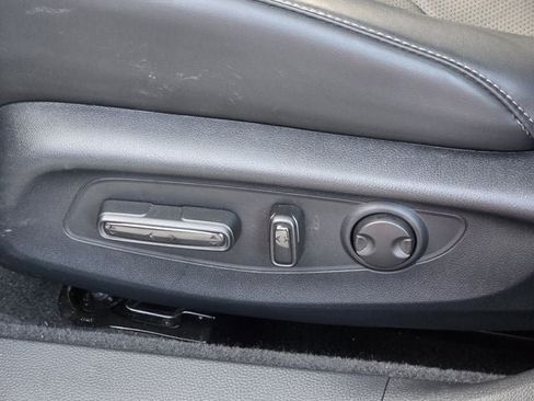 Used 2025 Honda Accord EX-L image 19