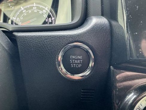 Certified 2024 Toyota 4Runner TRD Off-Road Premium image 24