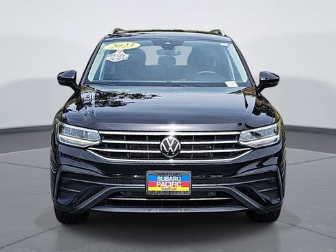 Used 2023 Volkswagen Tiguan SE FWD image 8