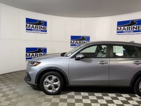 Used 2023 Honda HR-V LX image 7