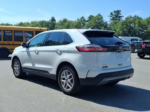 Used 2024 Ford Edge SEL AWD/4WD image 7