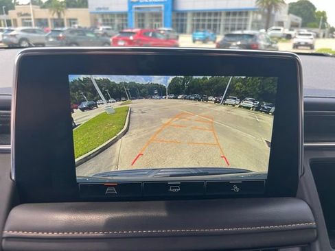Used 2023 GMC Yukon AT4 w/ LPO, Floor Liner Package AWD/4WD image 27