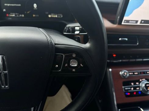 Used 2023 Lincoln Aviator Reserve w/ Equipment Group 201A image 28