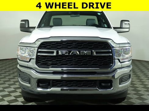 Used 2024 RAM 3500 Tradesman image 7
