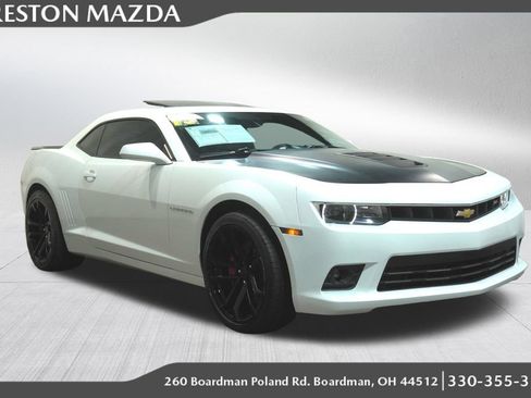 Used 2015 Chevrolet Camaro SS w/ SS Performance Package RWD image 1